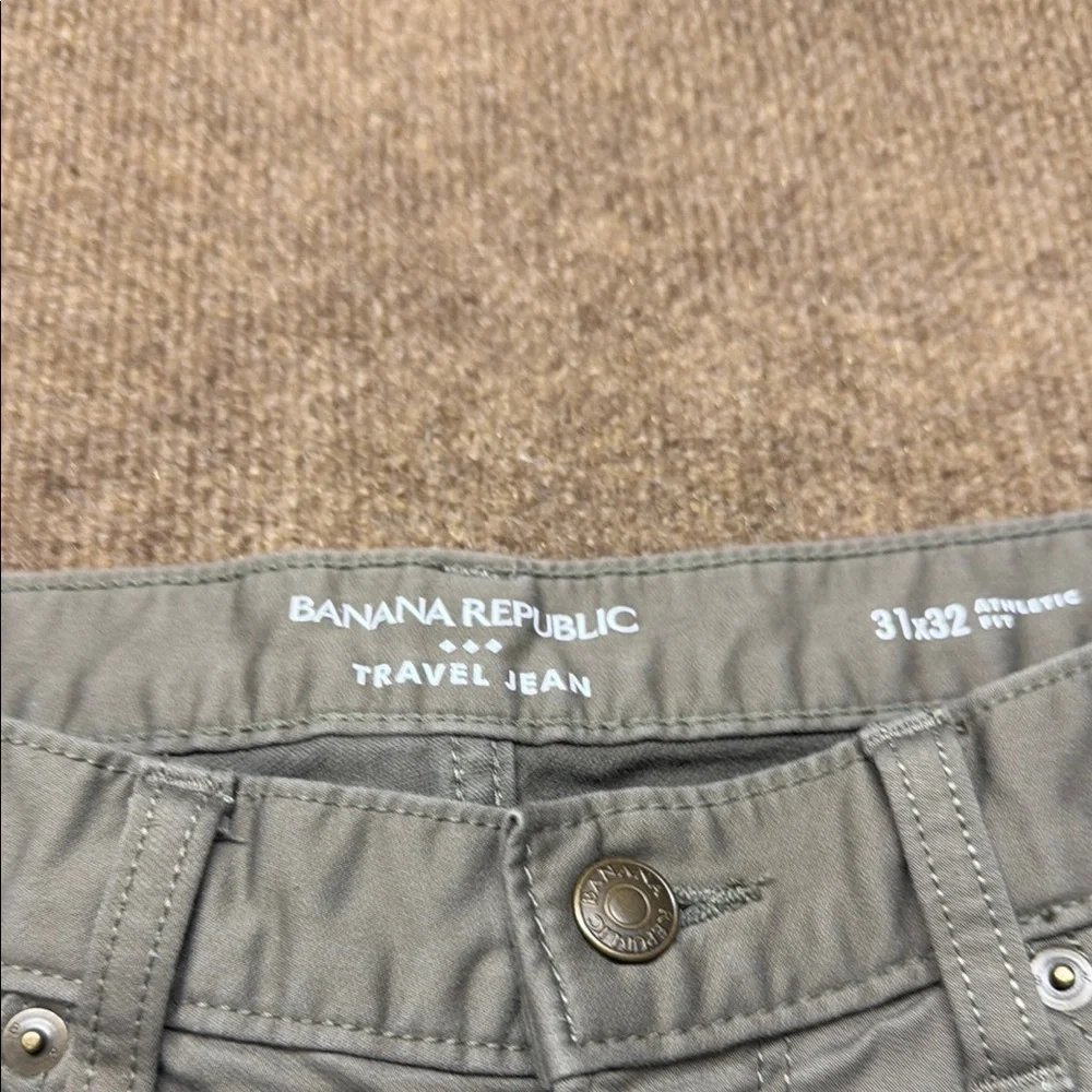 Banana Republic overall great